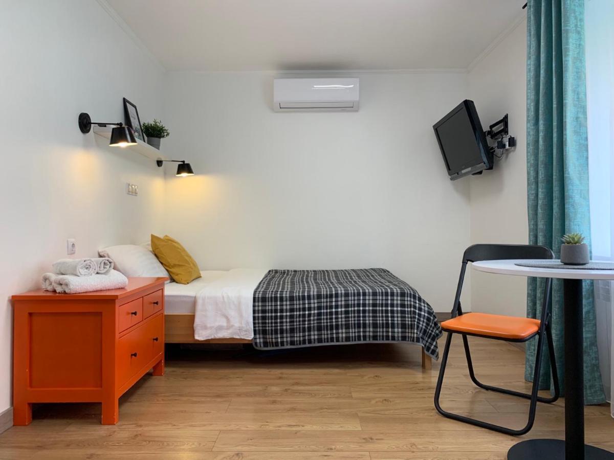 Яскраві Апартаменти √ Wi-Fi √ Кава √ 2Хв П.Олександрія Bila Tserkva Exterior photo